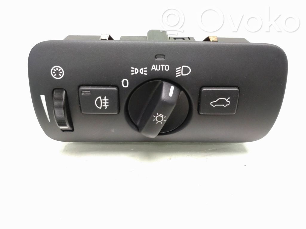 Volvo V40 Light switch 