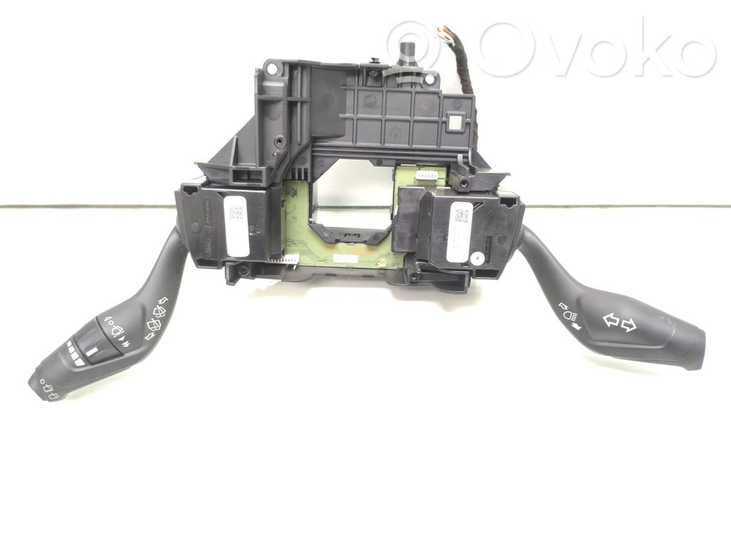 Ford Focus Wiper turn signal indicator stalk/switch 