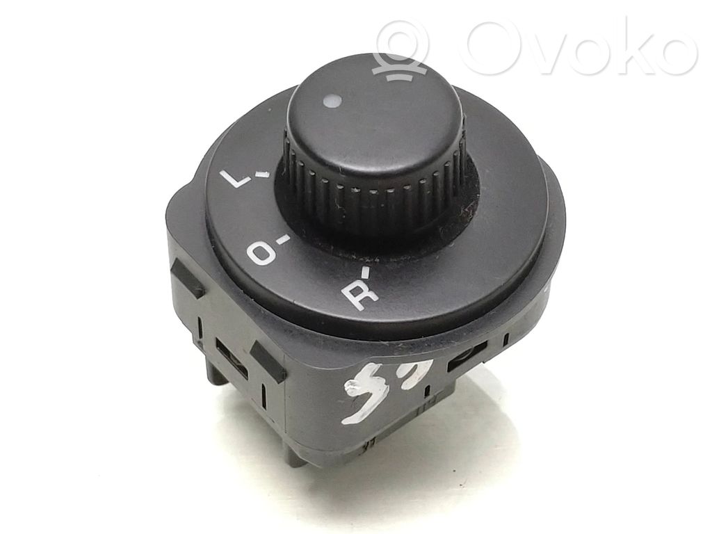 Skoda Octavia Mk2 (1Z) Wing mirror switch 