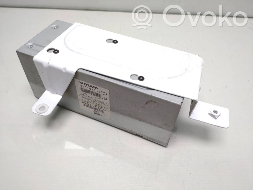 Volvo XC70 GPS navigation control unit/module 