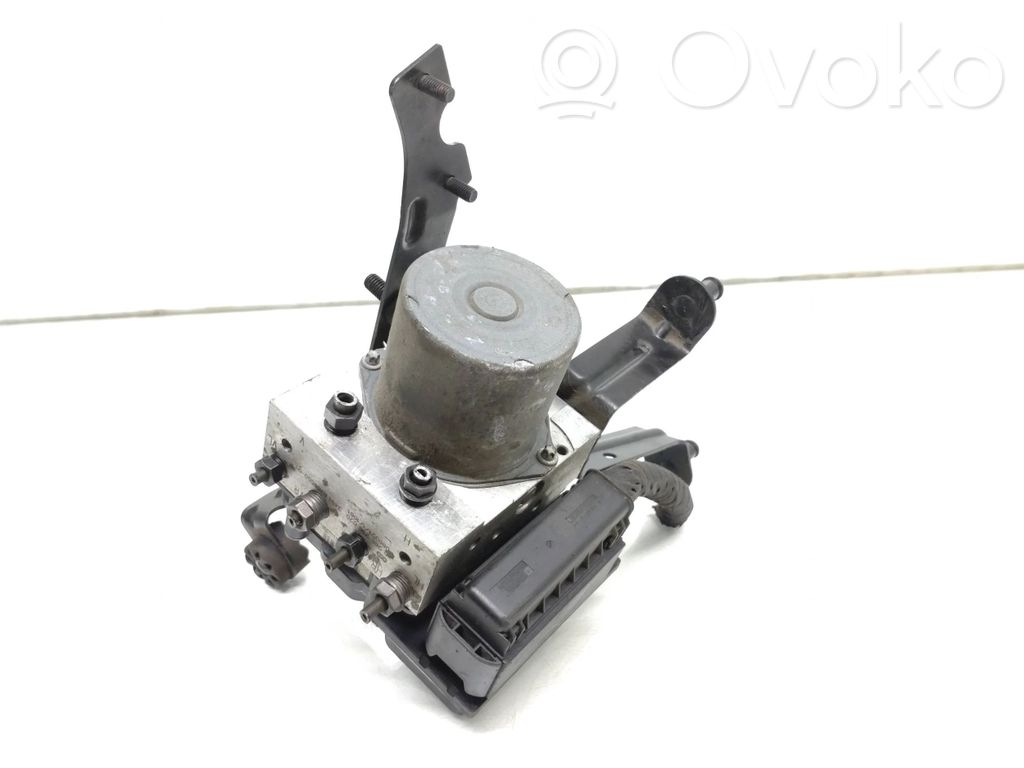 BMW 5 E60 E61 ABS Pump 