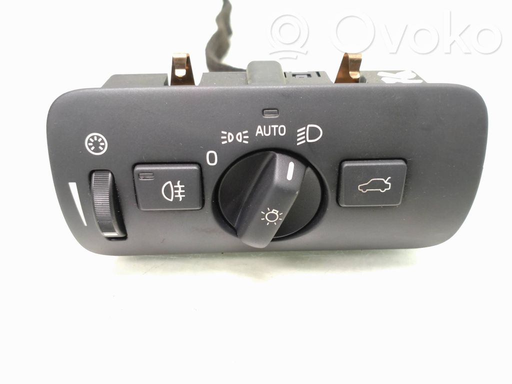 Volvo V40 Light switch 