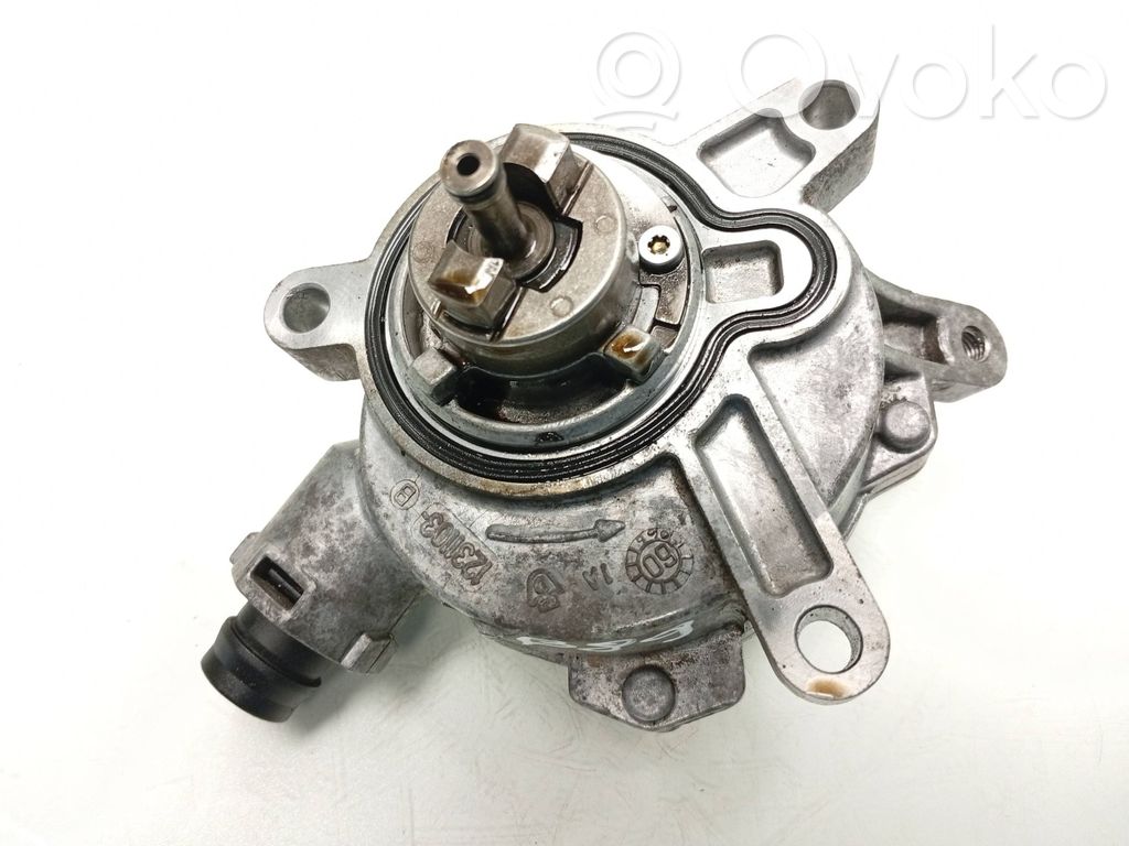 Volvo V70 Vacuum pump 