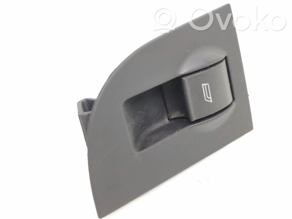 Audi A6 S6 C5 4B Electric window control switch 
