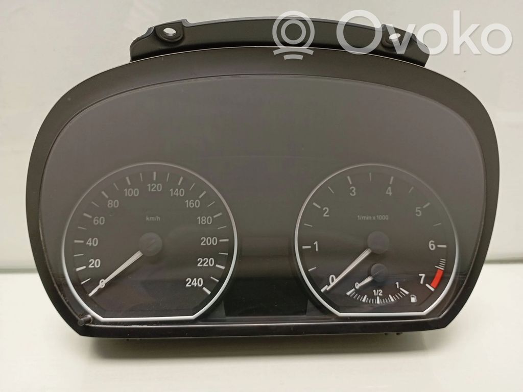 BMW 1 E81 E87 Spidometras (prietaisų skydelis) 