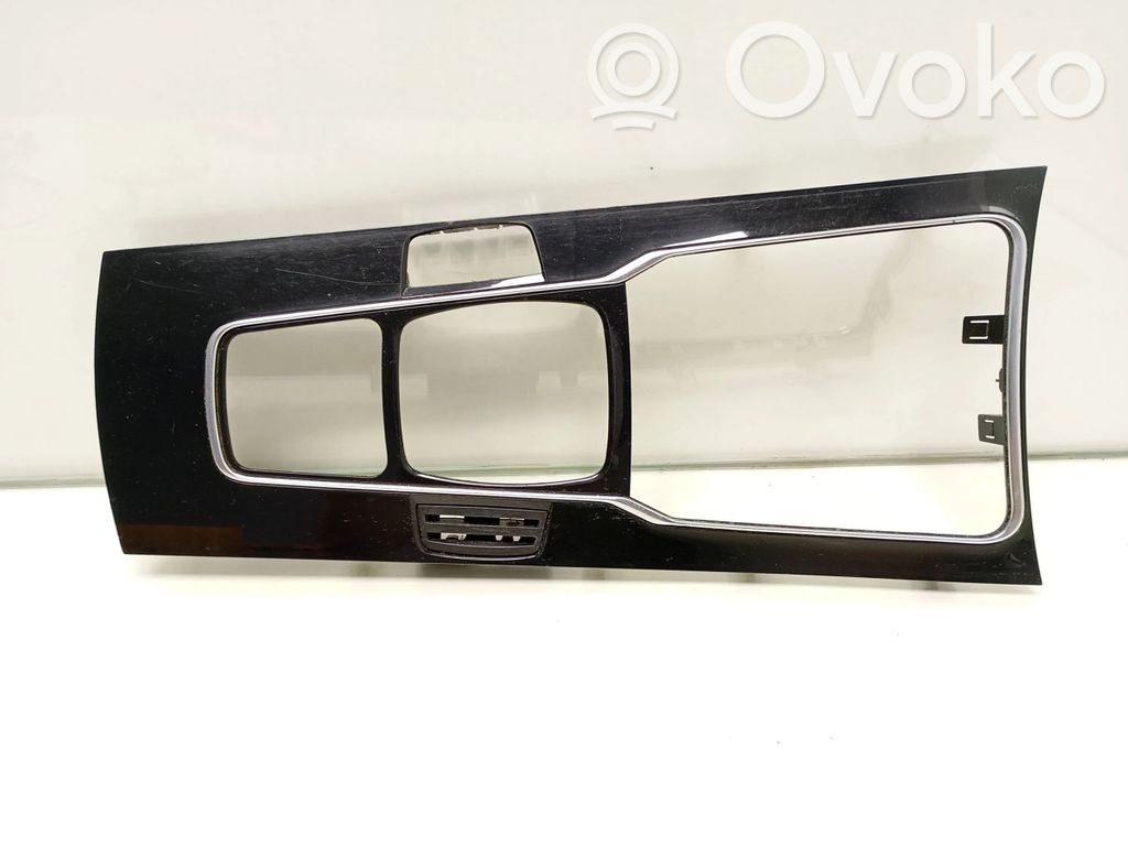 Peugeot 508 RXH Ātrumu pārslēgšanas sviras dekoratīvā apdare (plastmasas) 