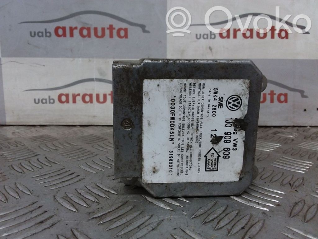 Volkswagen Golf IV Airbag control unit/module 