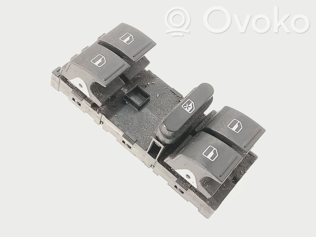 Volkswagen PASSAT B7 Electric window control switch 