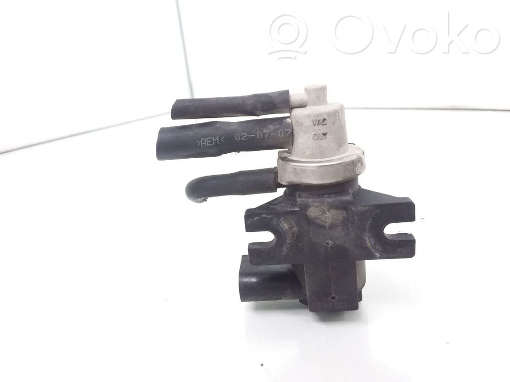 Volkswagen PASSAT B6 Turboahtimen magneettiventtiili 