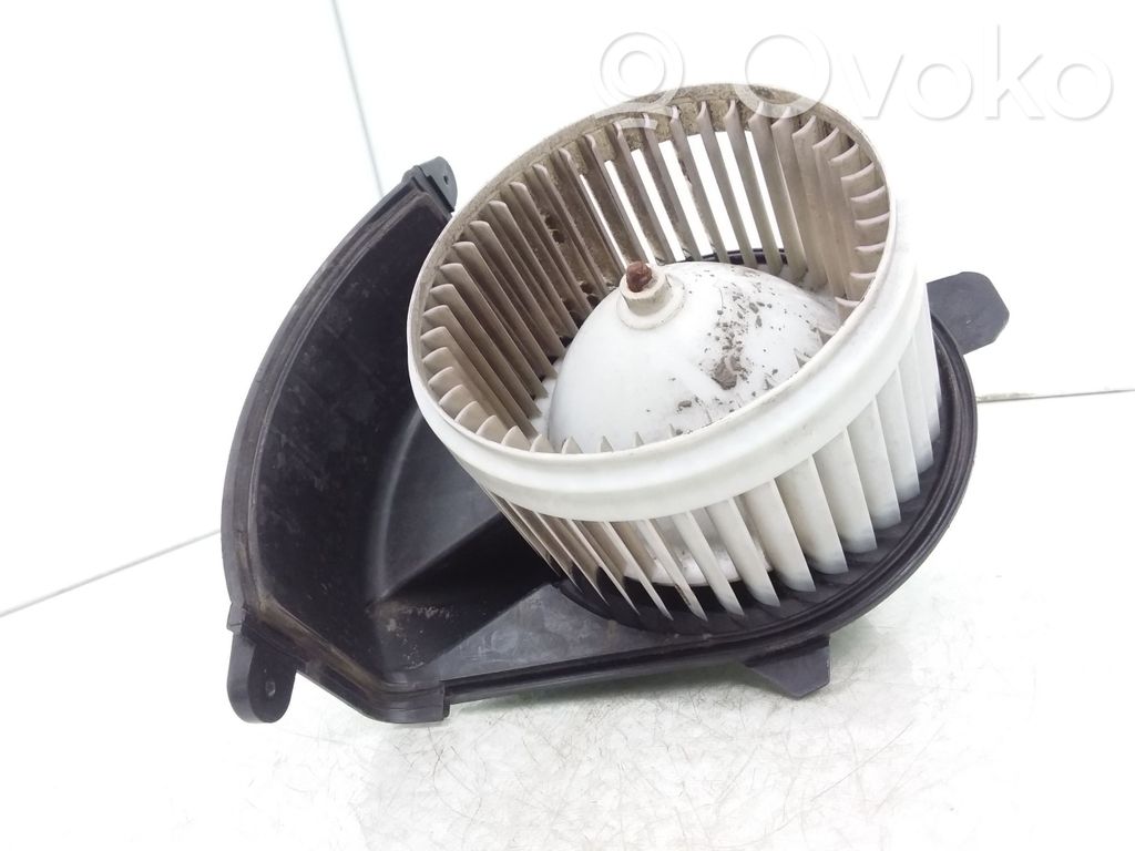 Renault Master III Mazā radiatora ventilators 