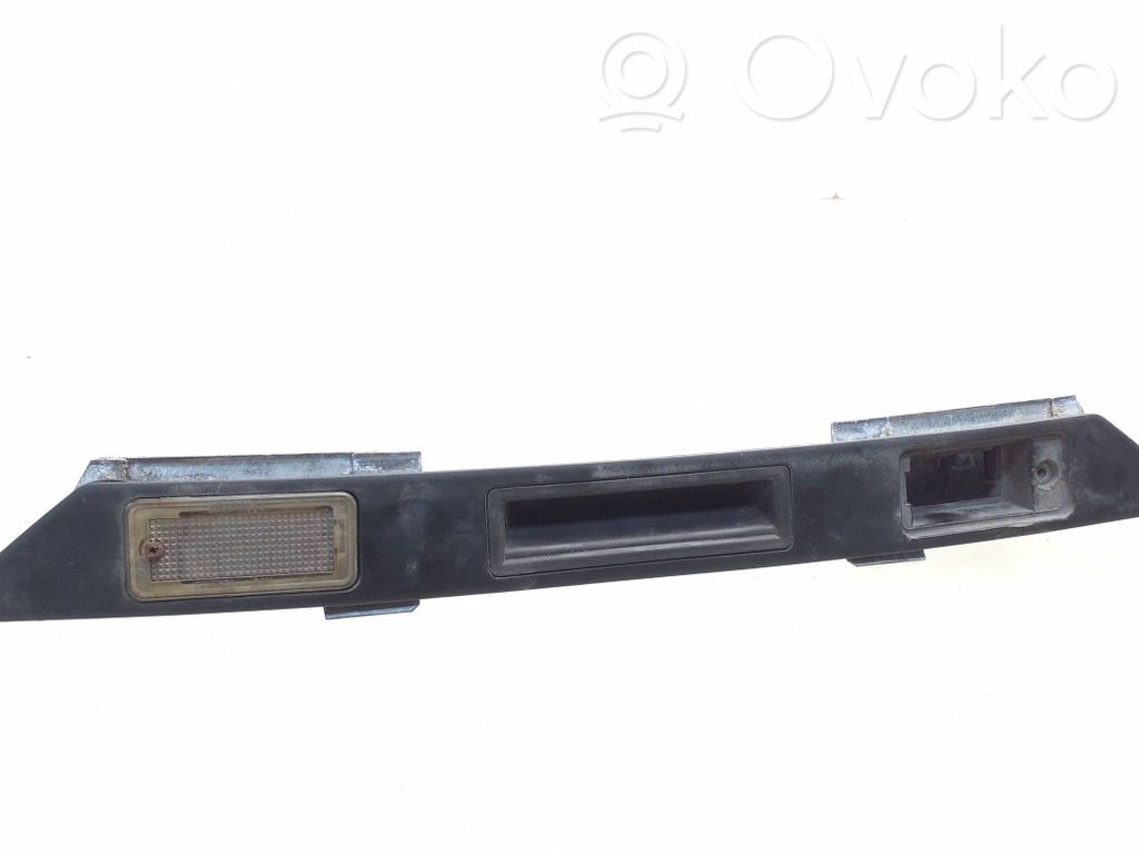 Audi A6 S6 C6 4F Éclairage de plaque d'immatriculation 