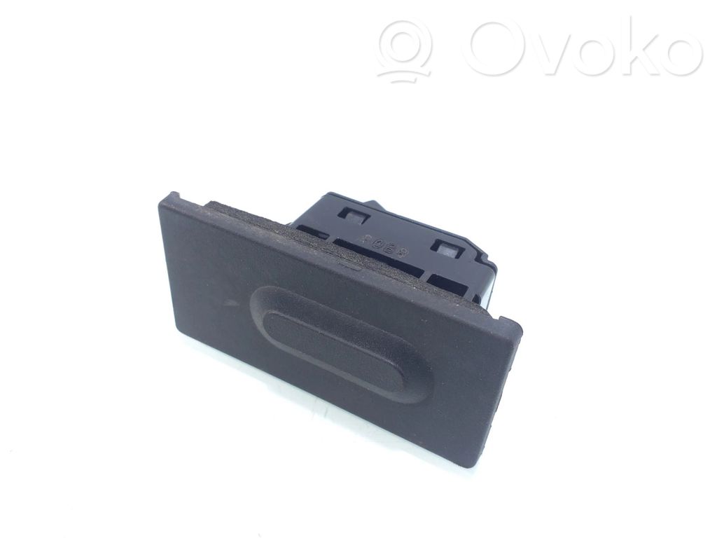 Mazda CX-3 Tailgate/trunk/boot exterior handle 