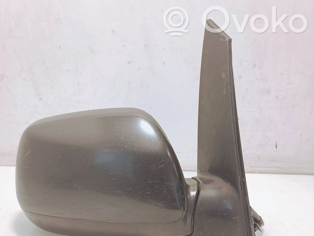 Toyota Avensis Verso Front door electric wing mirror 