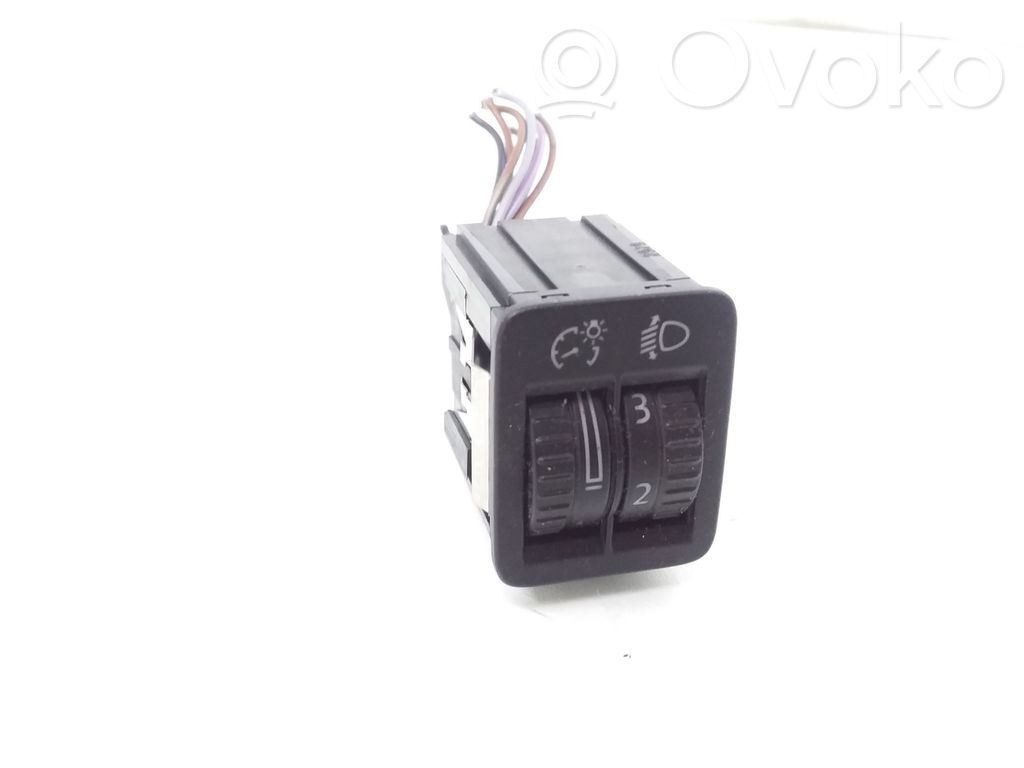 Volkswagen PASSAT B6 Headlight level height control switch 