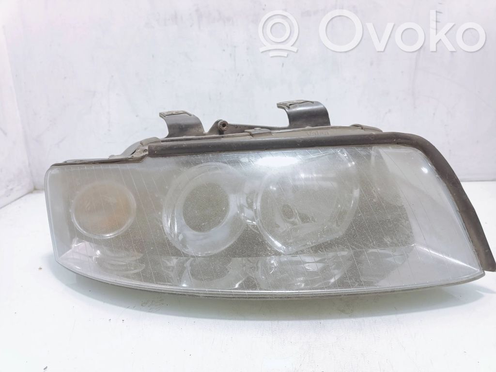 Audi A4 S4 B6 8E 8H Headlight/headlamp 