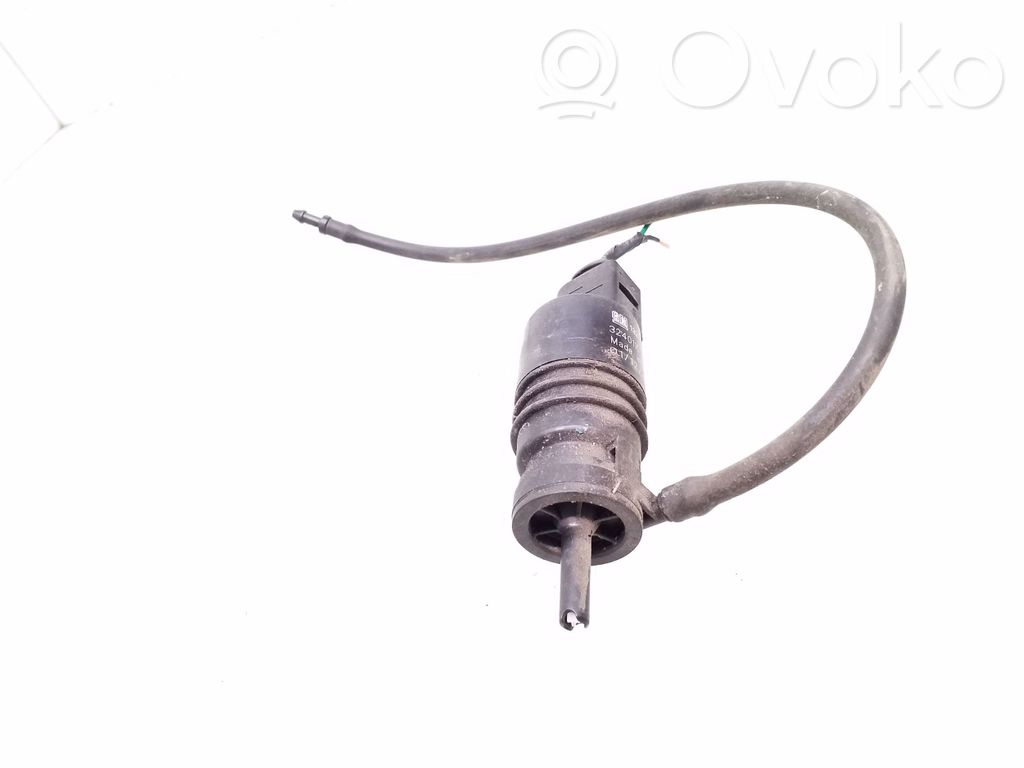 Chevrolet Captiva Windscreen/windshield washer pump 