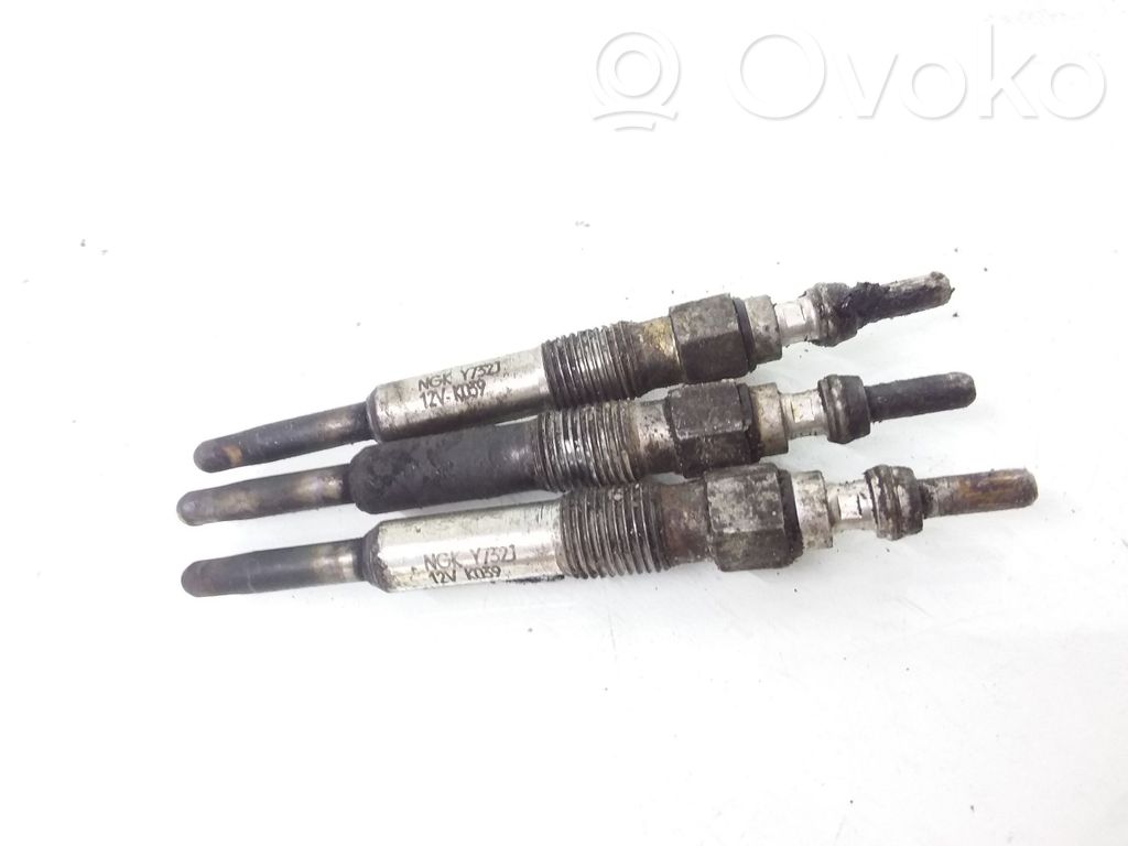 Volkswagen PASSAT B5 Glow plug 
