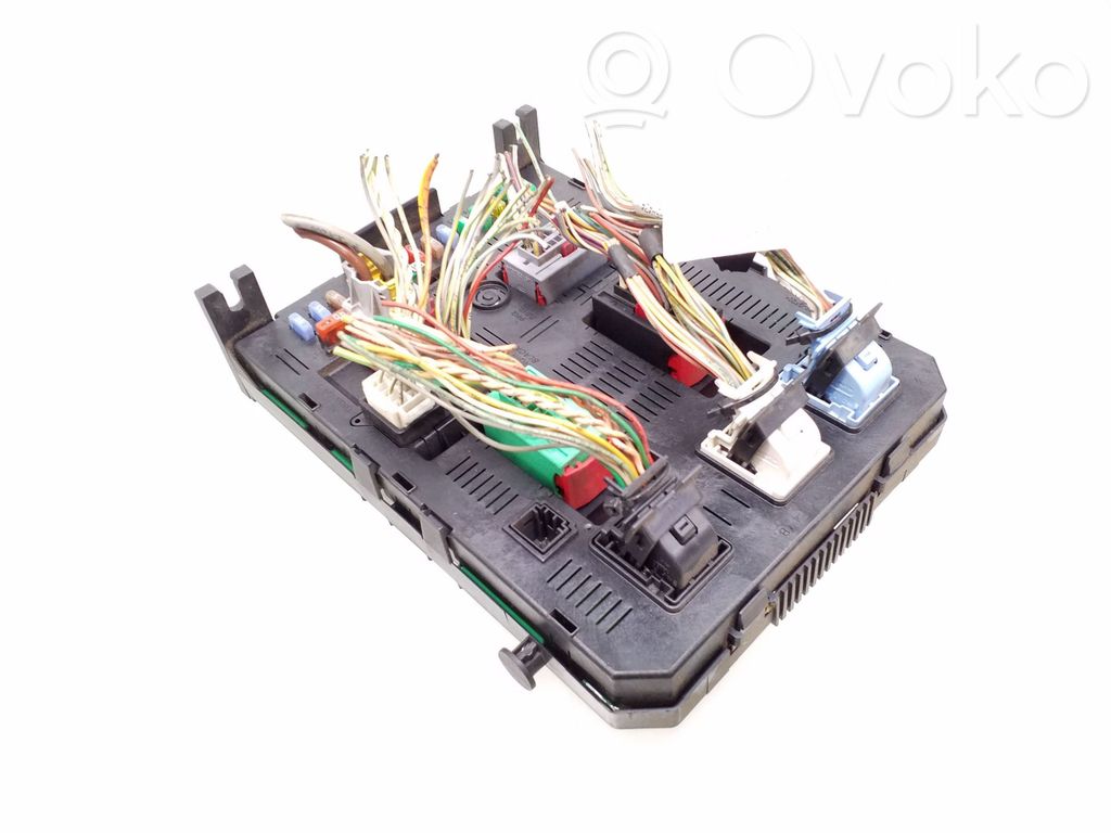 Citroen C4 I Drošinātāju bloks 