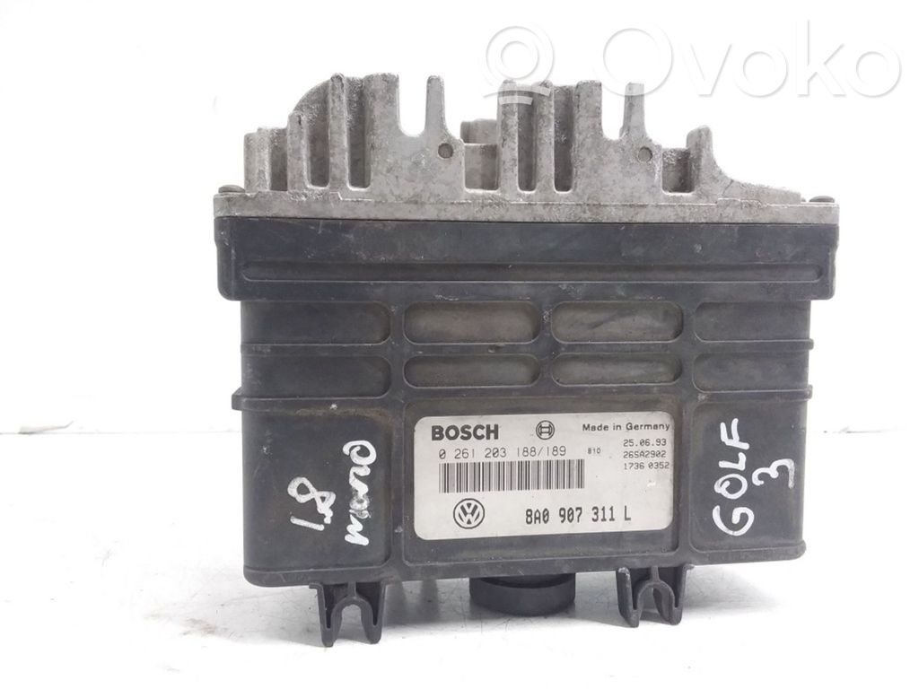 Volkswagen Golf III Engine control unit/module 