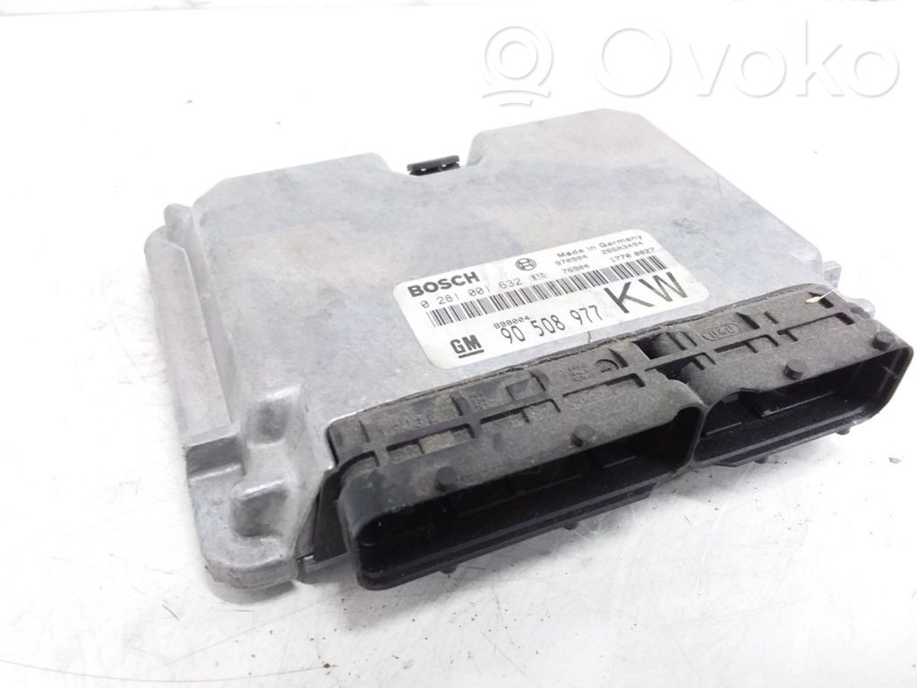 Opel Vectra B Engine control unit/module 