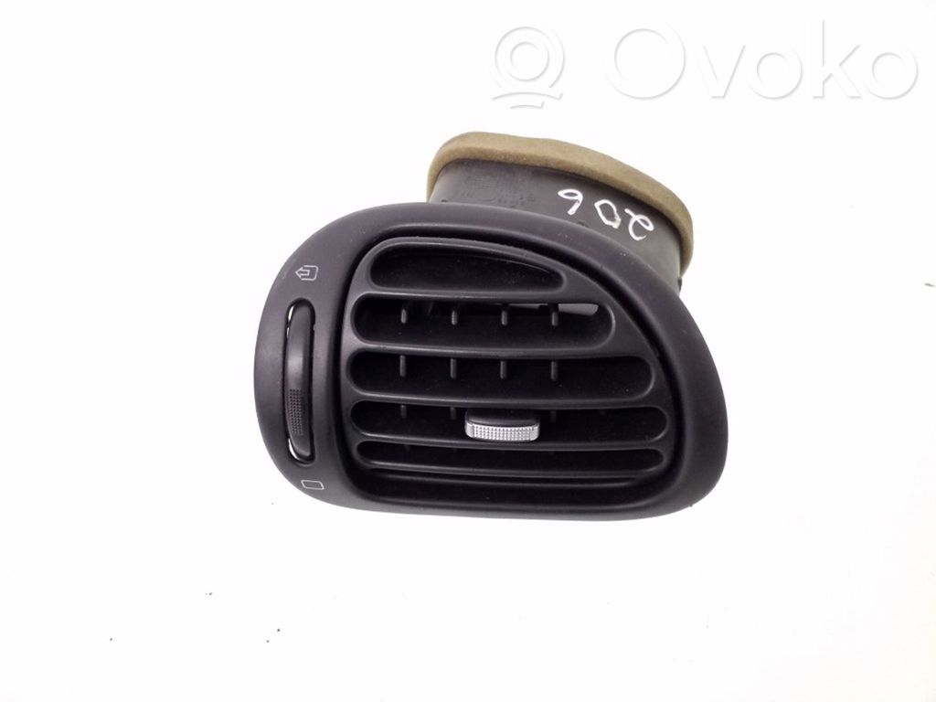 Peugeot 206 Dashboard side air vent grill/cover trim 