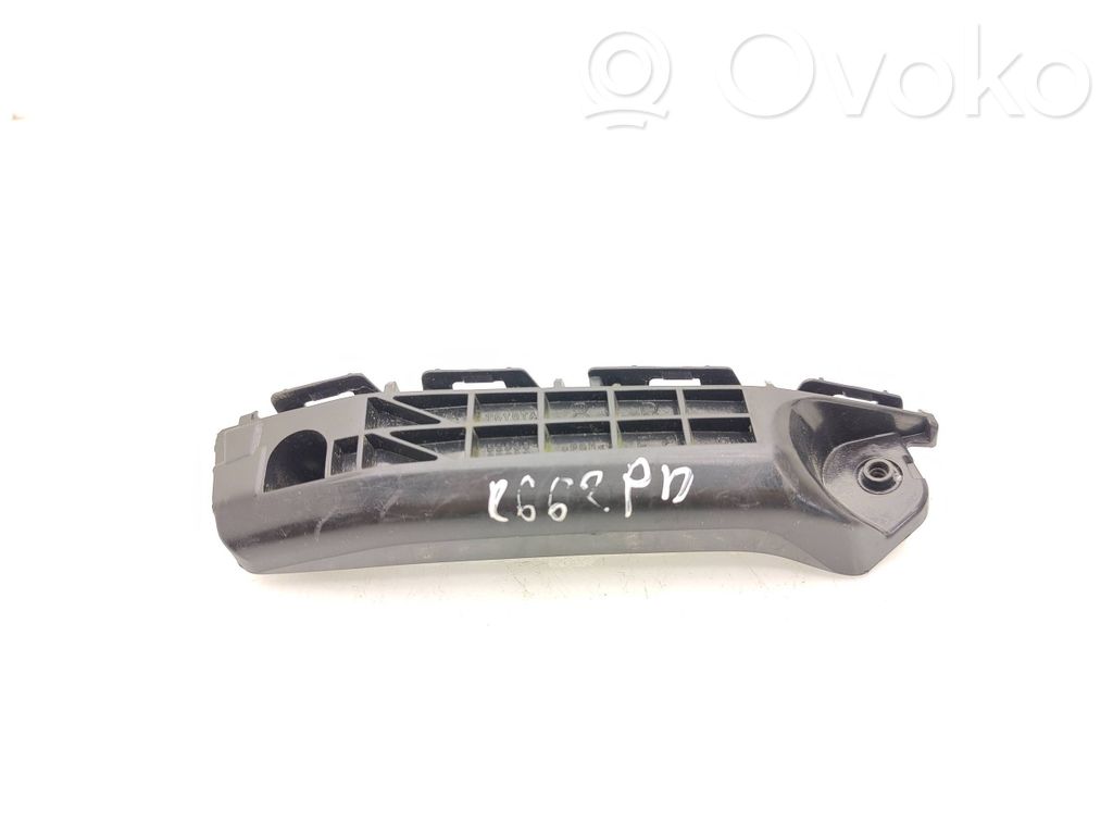Toyota Yaris Front bumper mounting bracket 