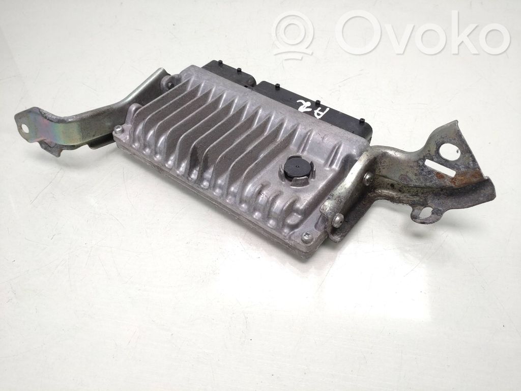 Toyota Auris E180 Engine control unit/module 