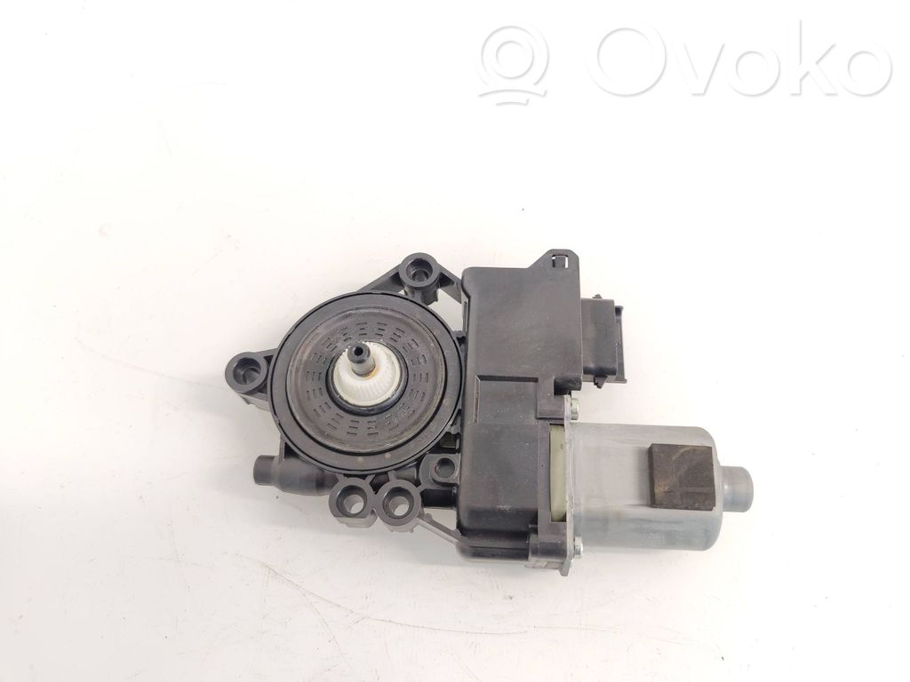 Hyundai i40 Silnik regulatora szyby drzwi przednich 