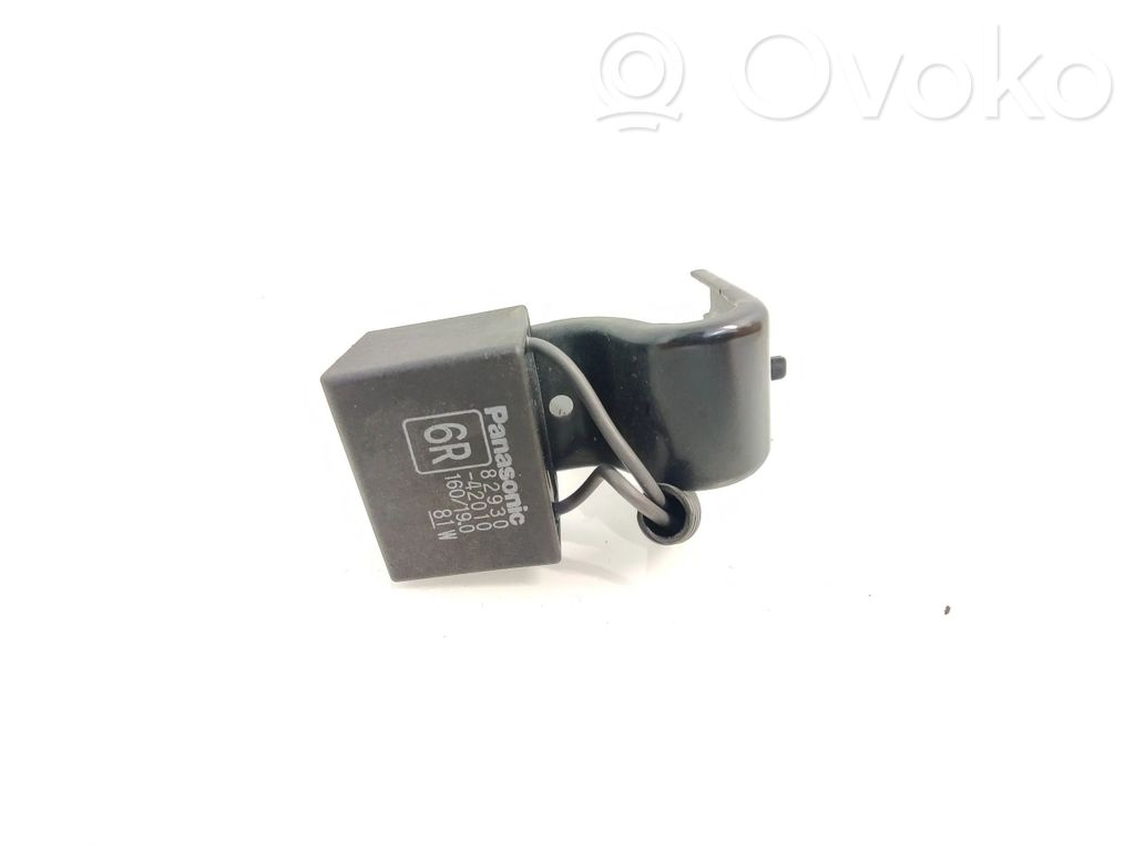 Toyota RAV 4 (XA40) Other relay 