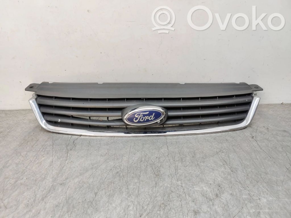 Ford Kuga I Front grill 