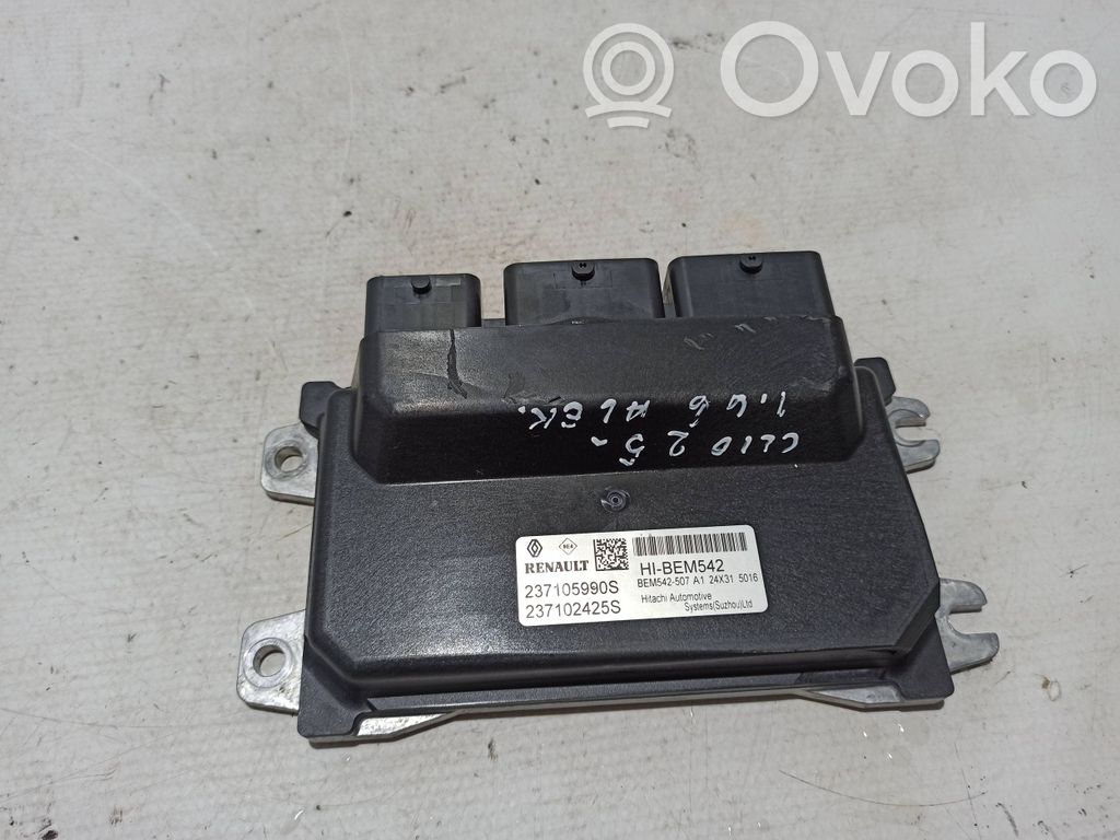 Renault Clio V Engine control unit/module 