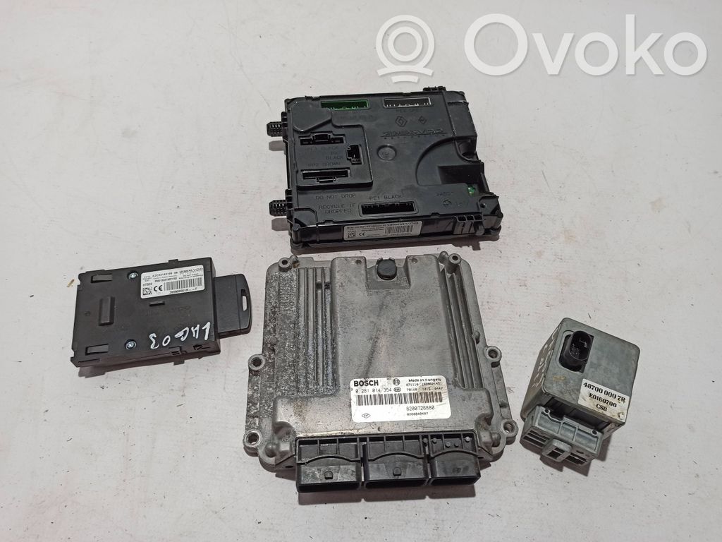 Renault Laguna III Engine ECU kit and lock set 