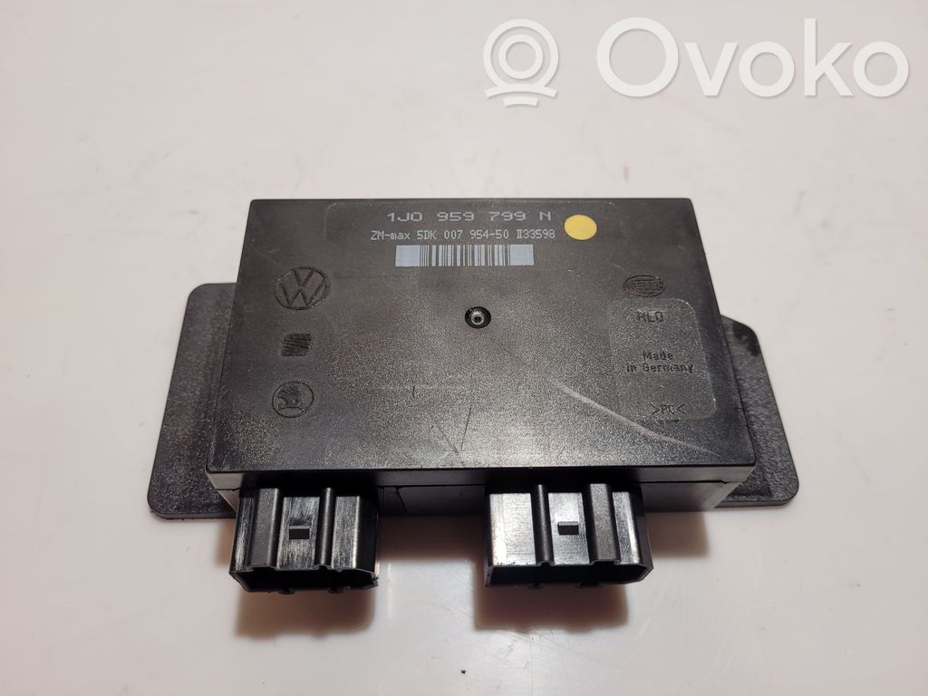 Volkswagen PASSAT B5 Module confort 