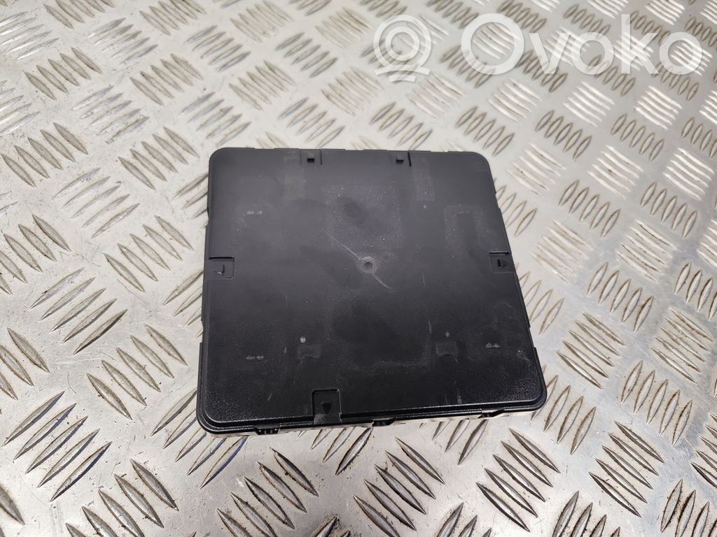 Audi A4 S4 B9 Module confort 