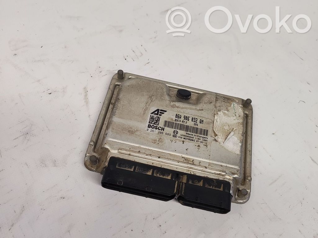 Engine control unit/module   06A906032QM