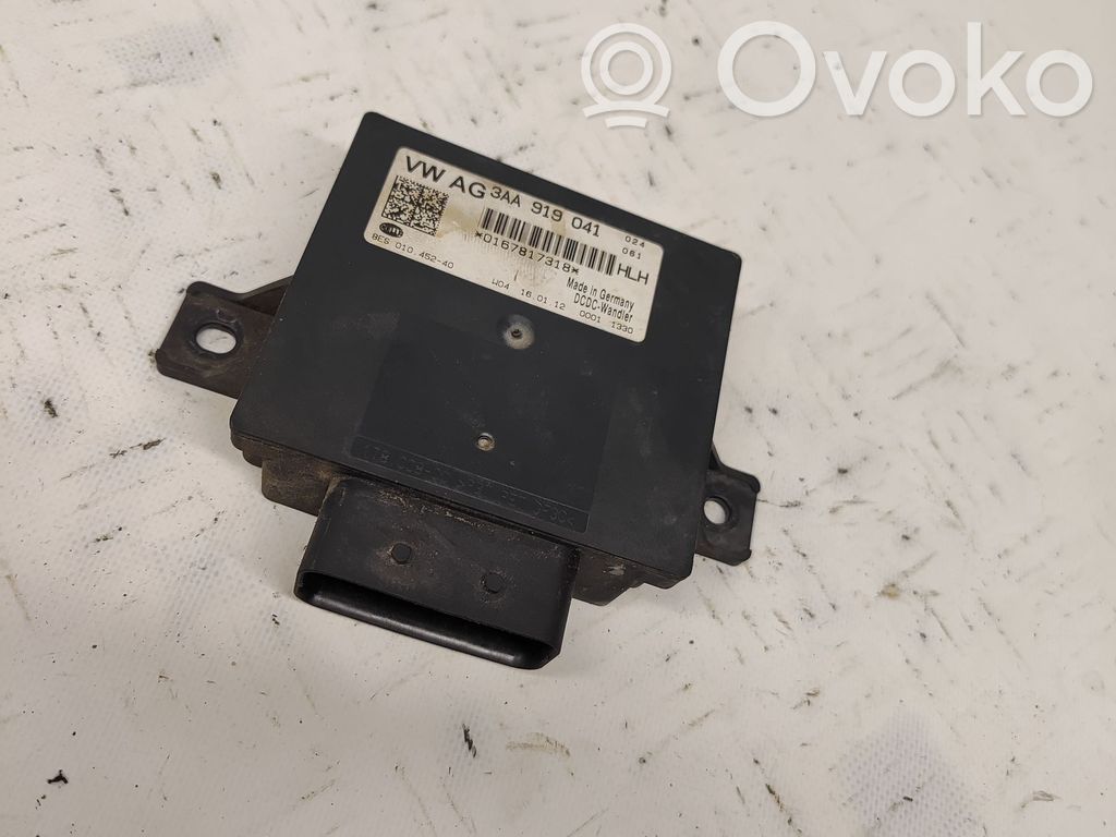 Volkswagen PASSAT B7 Power management control unit 