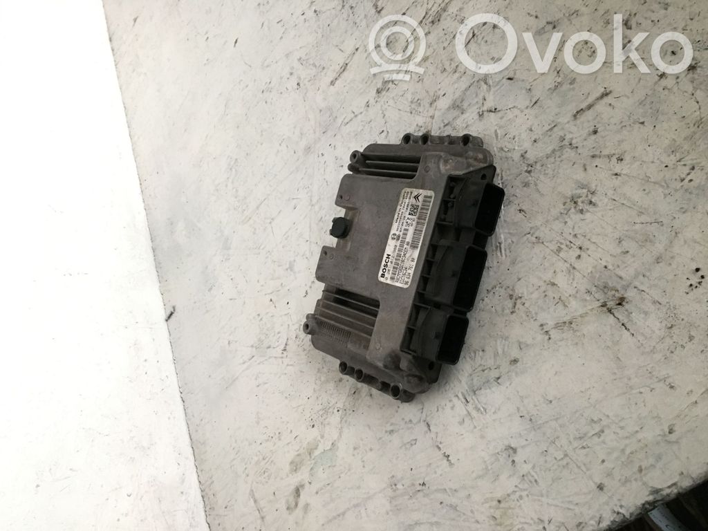 Citroen C4 I Picasso Engine control unit/module 