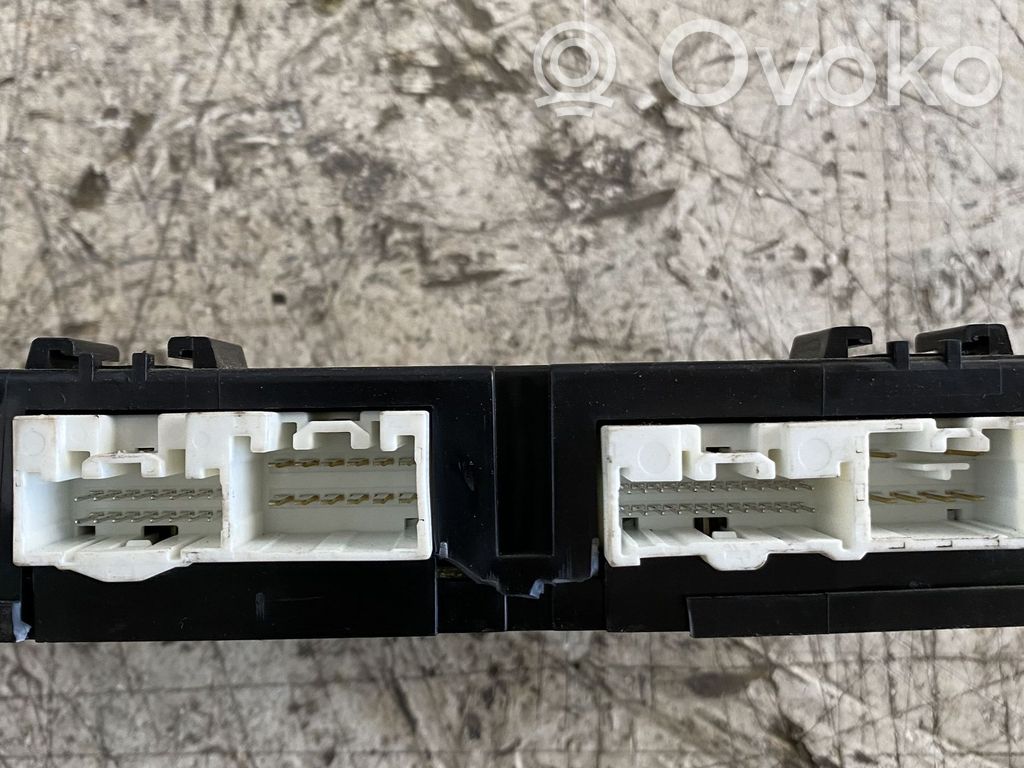 Mazda 5 Engine control unit/module 
