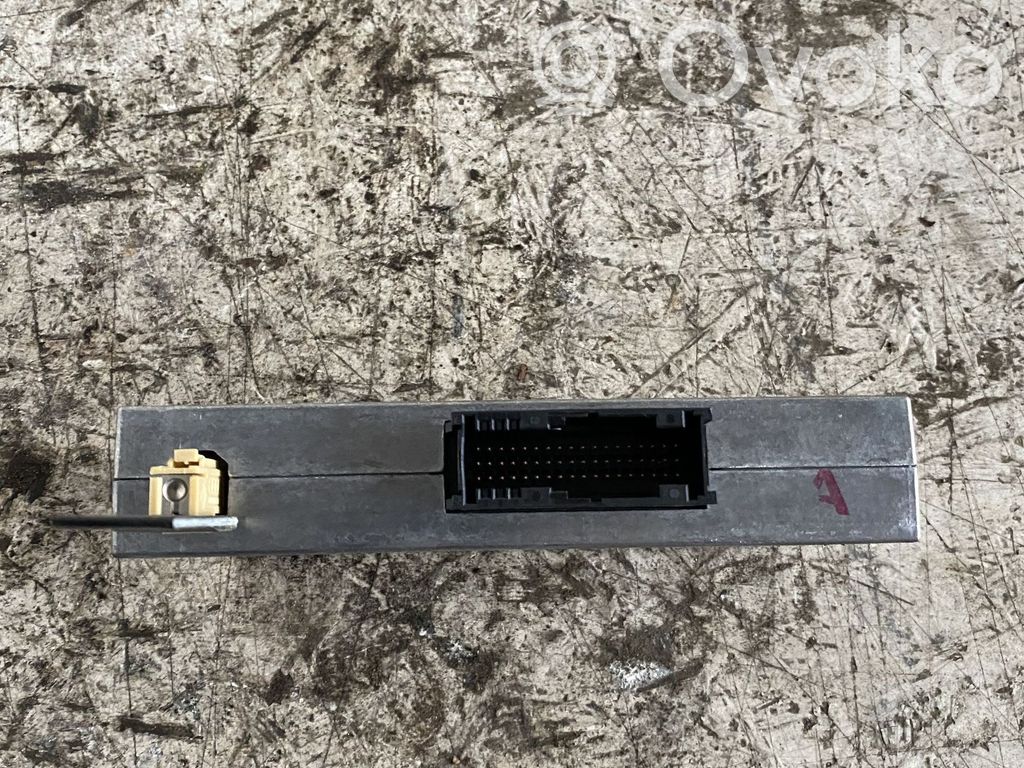 Audi A4 S4 B7 8E 8H Bluetooth control unit module 