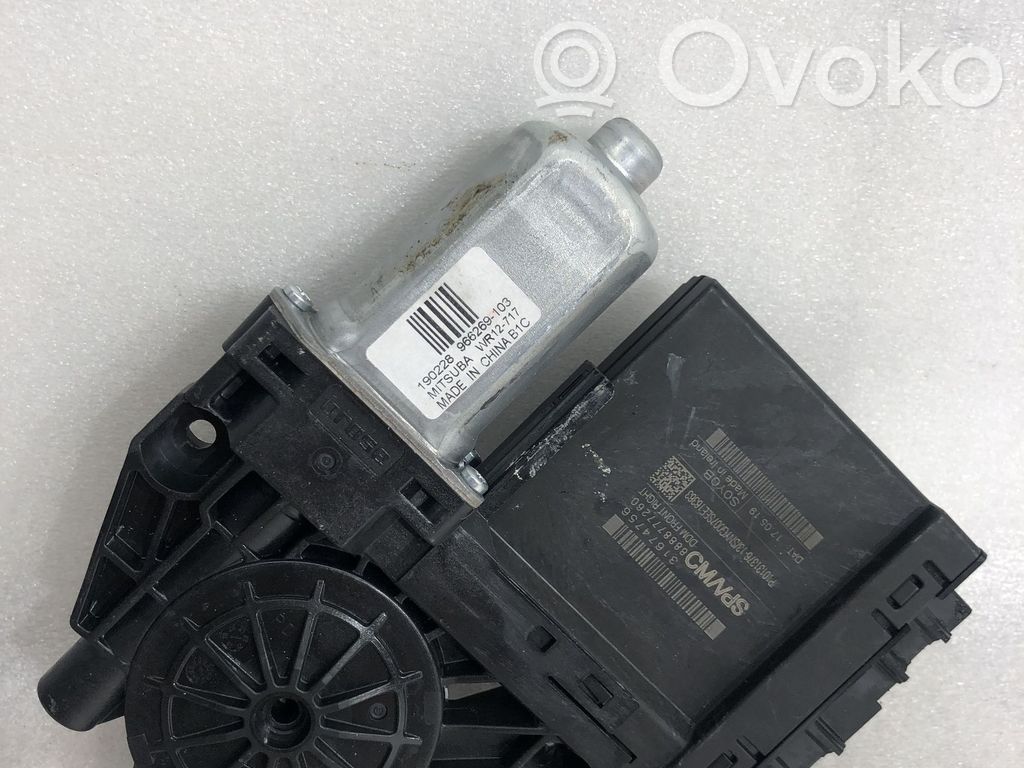 Volvo XC90 Motor macara geam ușă față 