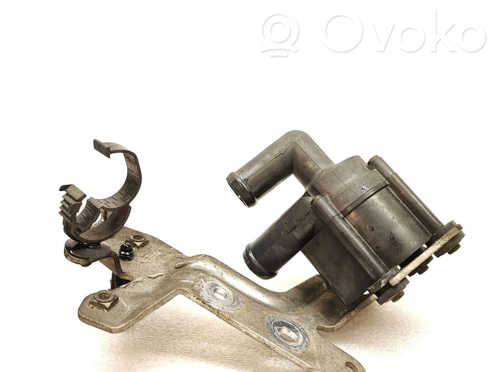 Volvo XC90 Pompe à eau de liquide de refroidissement 