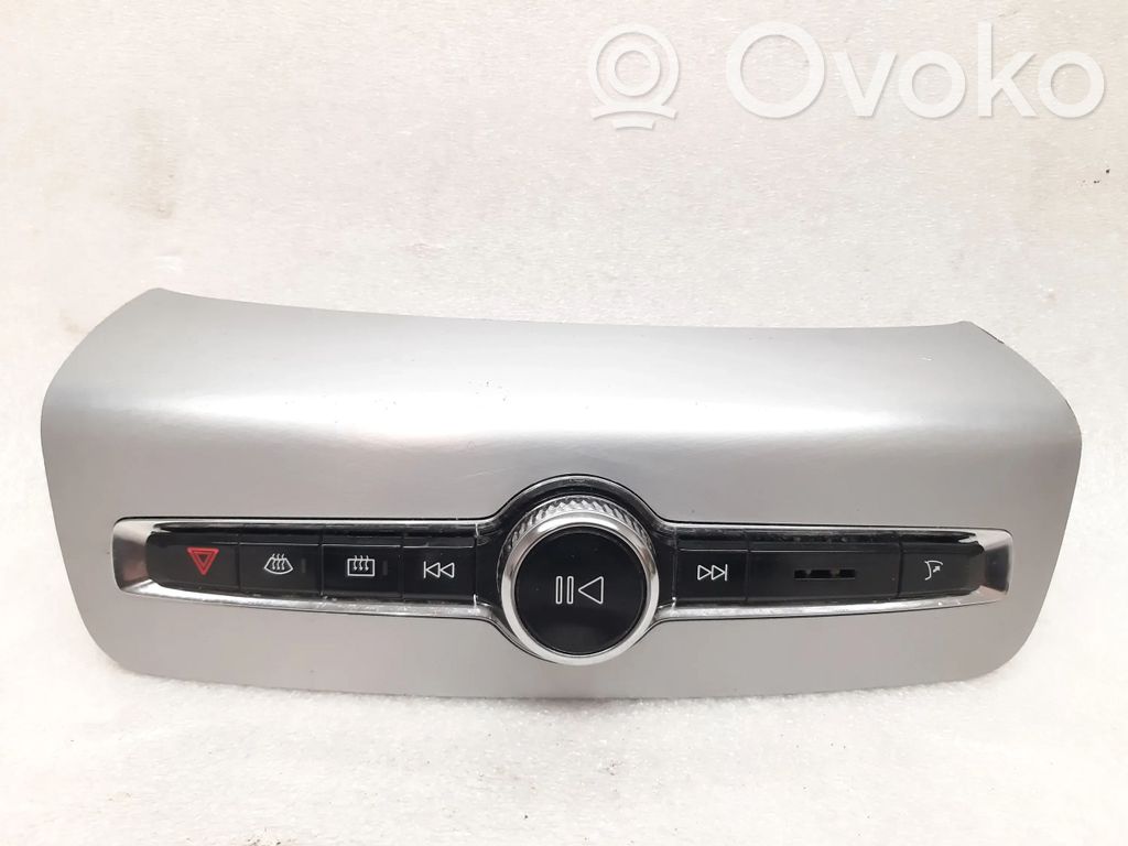 Volvo XC90 Head unit multimedia control 