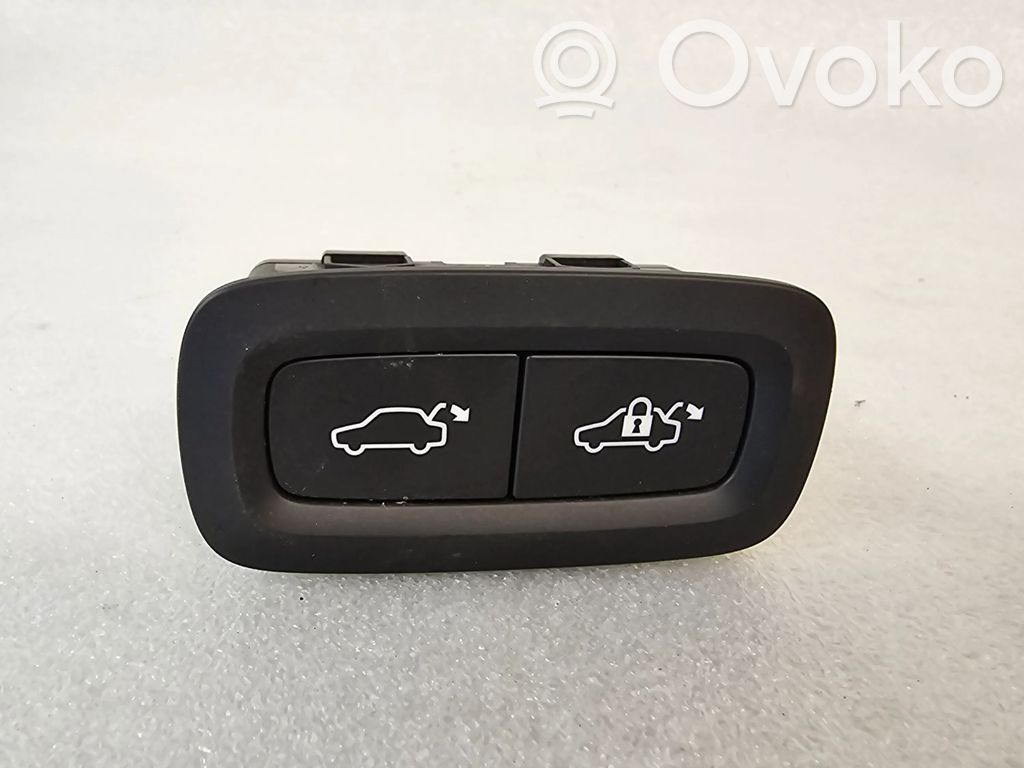 Volvo S90, V90 Tailgate/trunk/boot open switch 