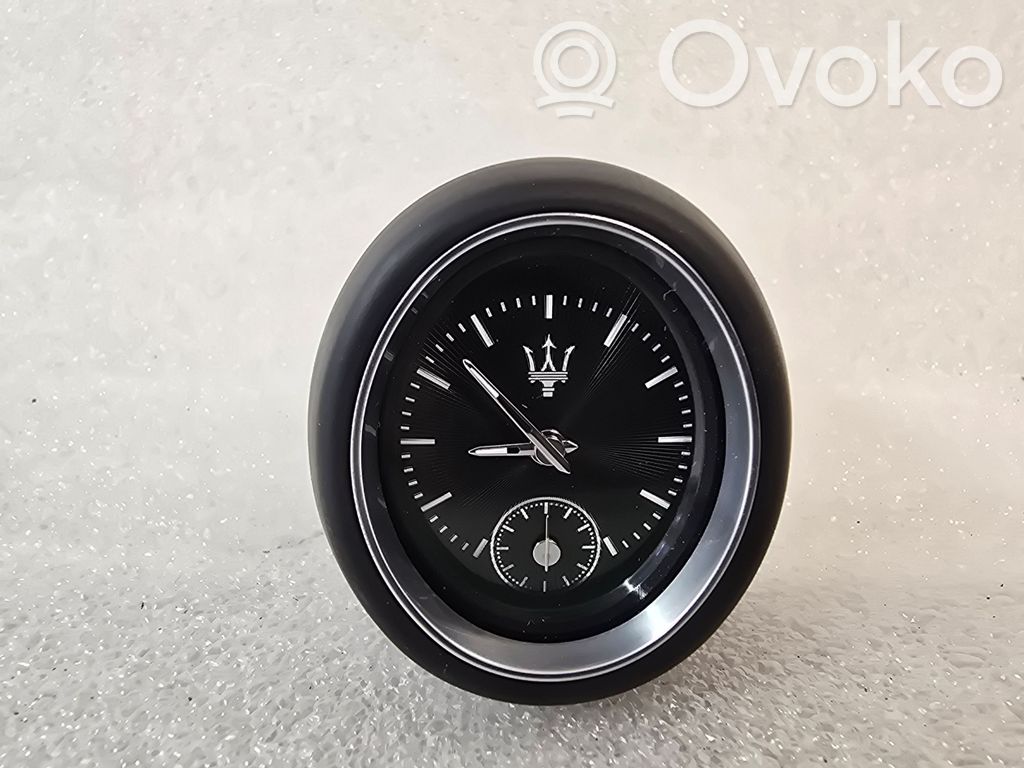 Maserati Levante Clock 