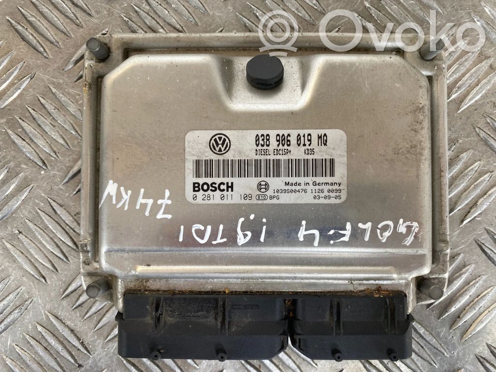 Volkswagen Golf IV Variklio valdymo blokas 
