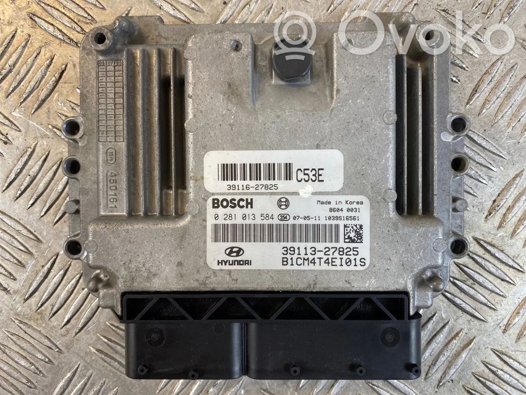 Hyundai Santa Fe Engine control unit/module 