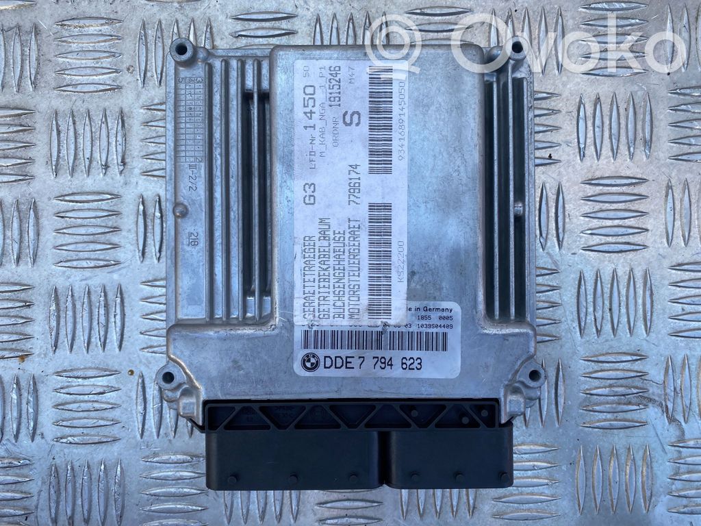 BMW 3 E46 Engine control unit/module 