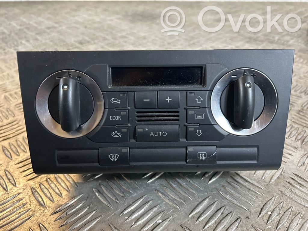 Audi A3 S3 8P Panel klimatyzacji 