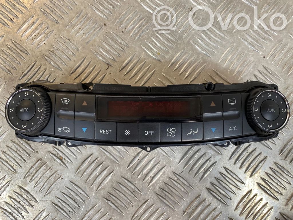 Mercedes-Benz E W211 Climate control unit 