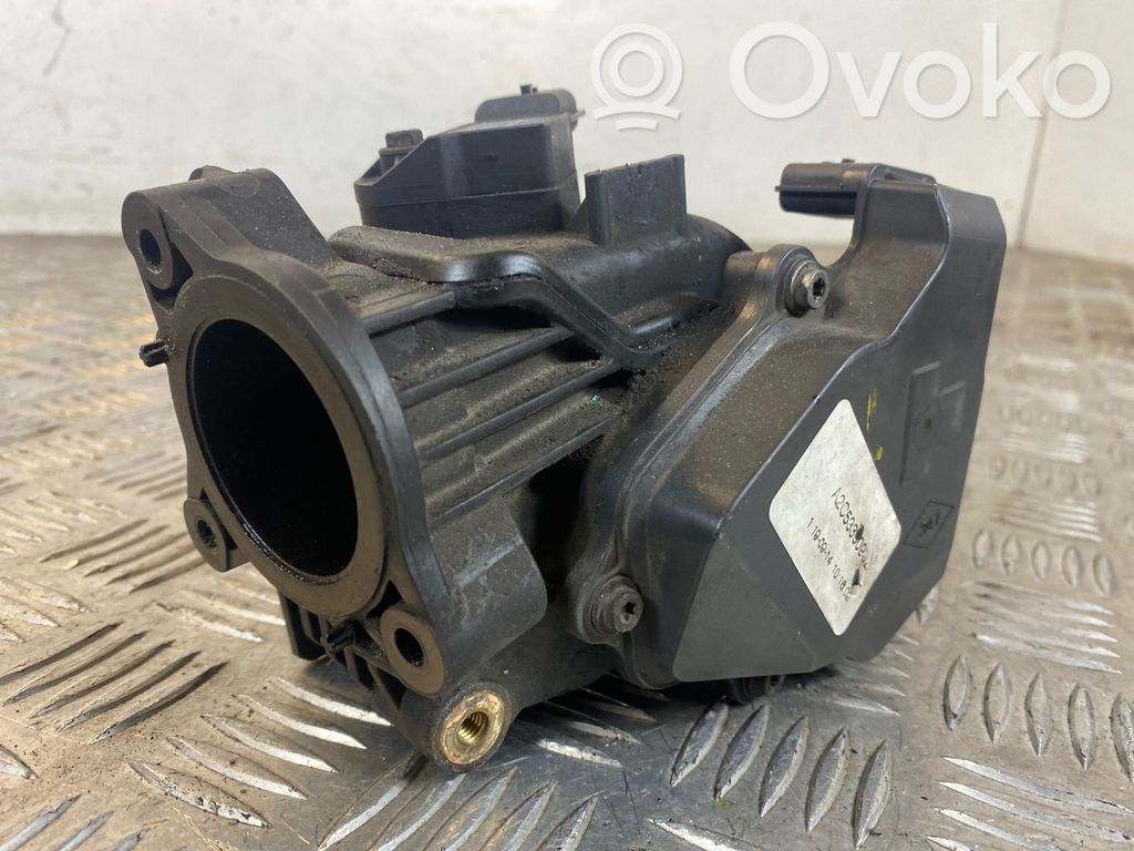Opel Vivaro Droselinė sklendė 